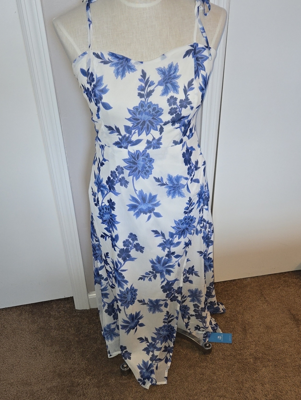 Cupshe White Midi Dress with Blue Floral Print